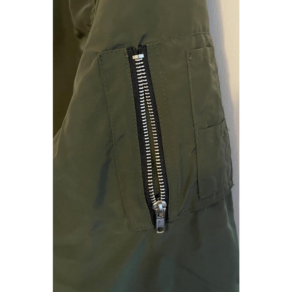 TRDMRK Women GreenBomber Jacket Size Medium Full Zip Puffer Jacket - Picture 8 of 11